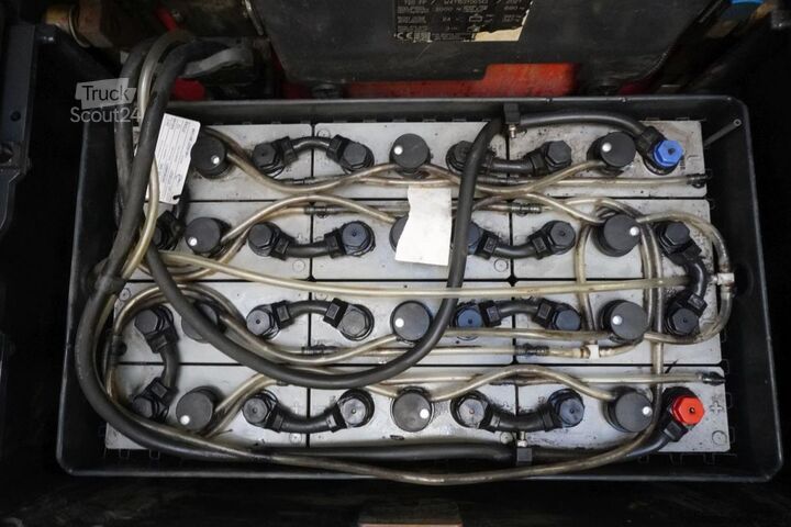 Električni paletni voziček s stoječo platformo Linde T 20 FP 1153