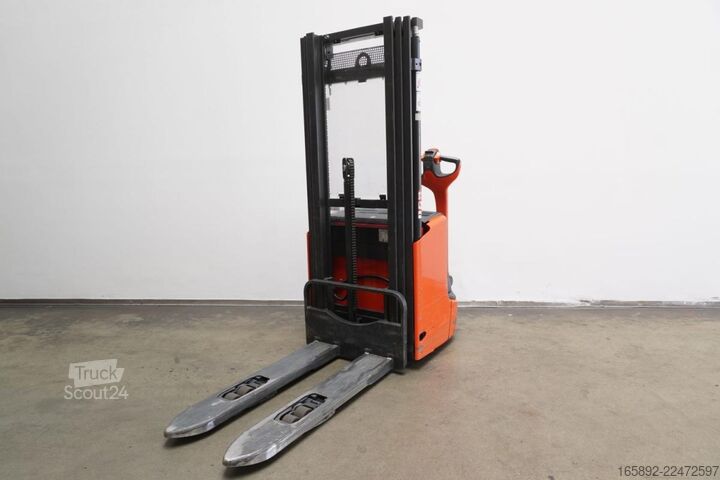 Hochhubwagen Linde L 12 i 1172