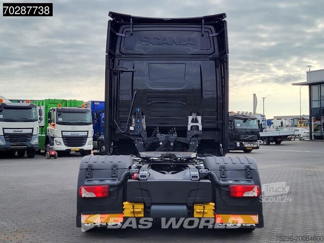 Standaard trekker Scania S450 4X2 Retarder 2x Tanks ACC Euro 6