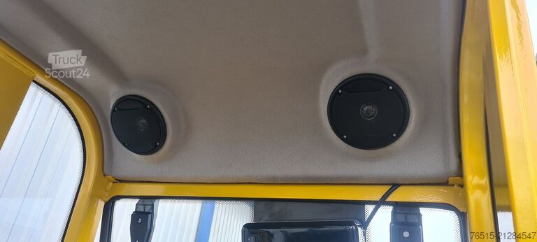 Yard loader Eurotrac W11 Kabine Schneeschild 1,60m