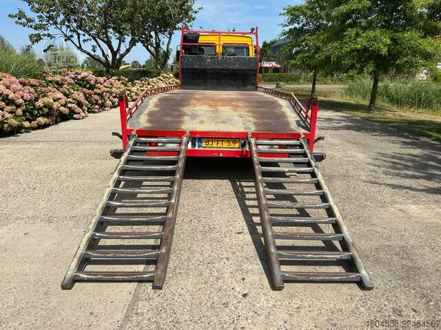 شاحنة نقل سيارات مغلقة Volvo FL6 12 / EURO 3 / HANDGESCHAKELD / BLADGEVEERD ...