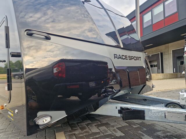 مقطورة ناقلة سيارات Brian James Trailers Race Sport 2025 550x210cm Neu verfügbar