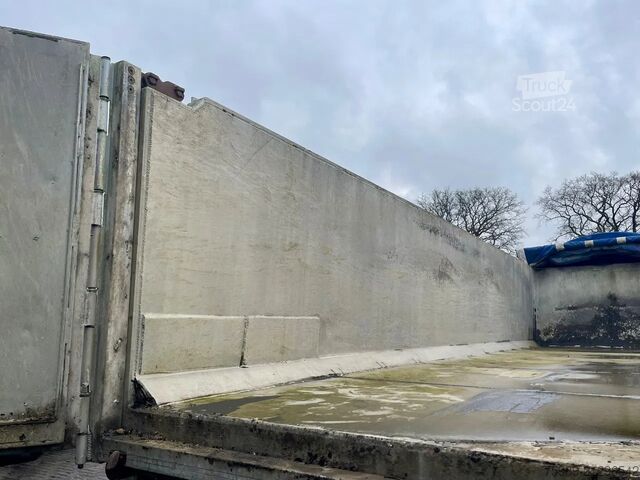 Kiper tovornjak Stas 3 axel. 24m3.