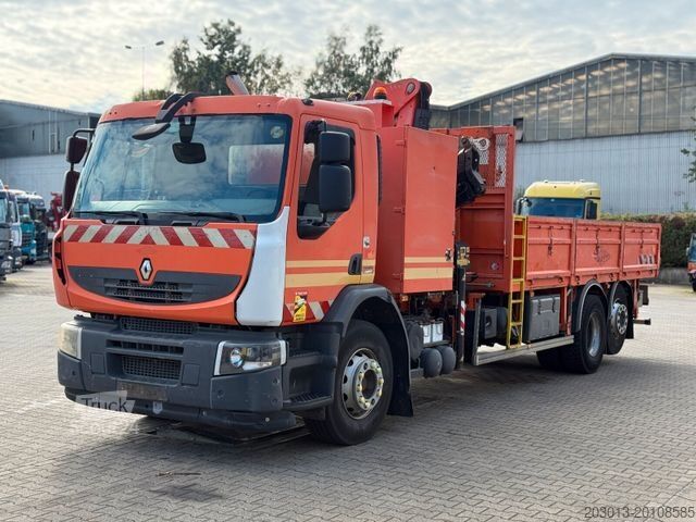 Autolaadkraan RENAULT Premium Lander Pritsche mit Kran FASSI