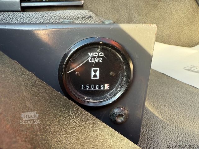 Autolaadkraan RENAULT Premium Lander Pritsche mit Kran FASSI