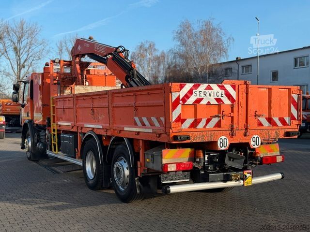 Tovornjak s ploščadjo RENAULT Premium Lander Pritsche mit Kran FASSI