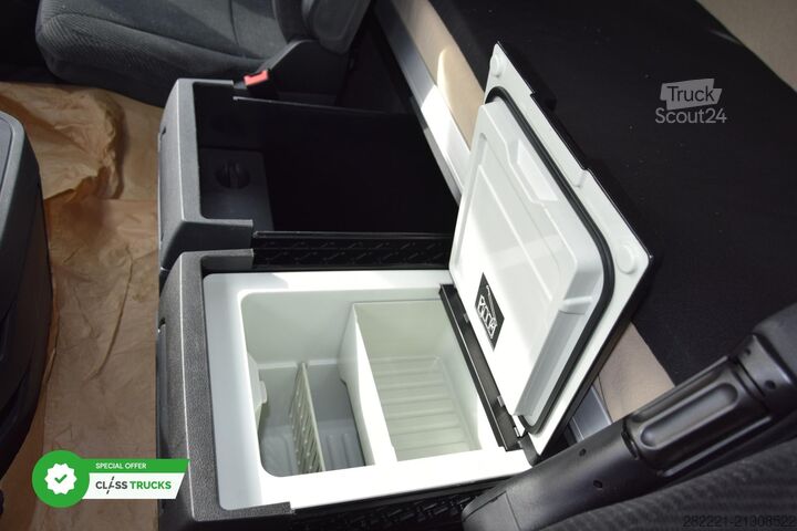 Standardni vlačilec MERCEDES-BENZ Actros 5 1845 BigSpace