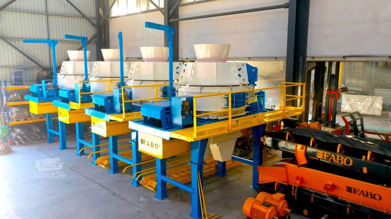 Frantoio VSI (Frantoio ad impatto ad asse verticale) FABO VSI-900 Vertical Shaft Impact Crusher