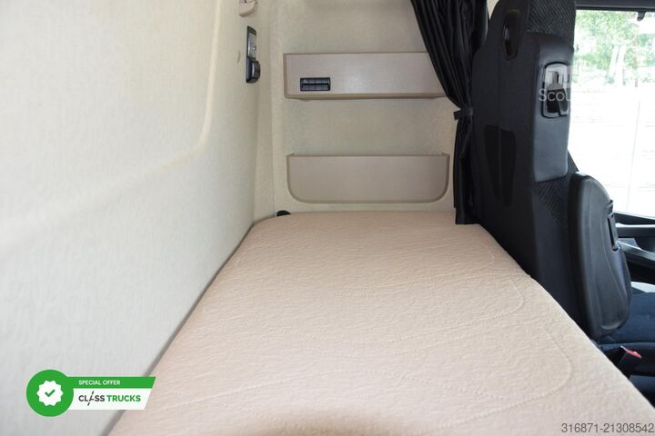 Standardni vlačilec MERCEDES-BENZ Actros 5 1845 BigSpace