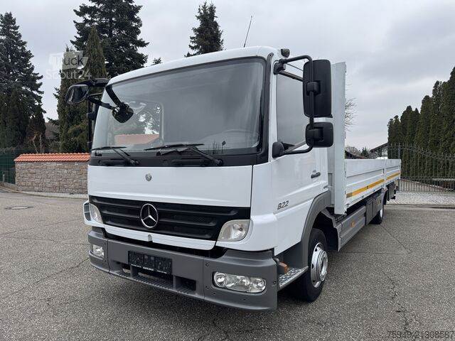 Atego 822 L Pritsche 7,18m, Klima, AHK Mercedes-Benz Atego 822 L Pritsche 7,18m, Klima, AHK