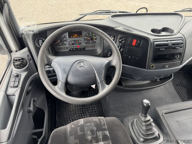 Atego 822 L Pritsche 7,18m, Klima, AHK Mercedes-Benz Atego 822 L Pritsche 7,18m, Klima, AHK