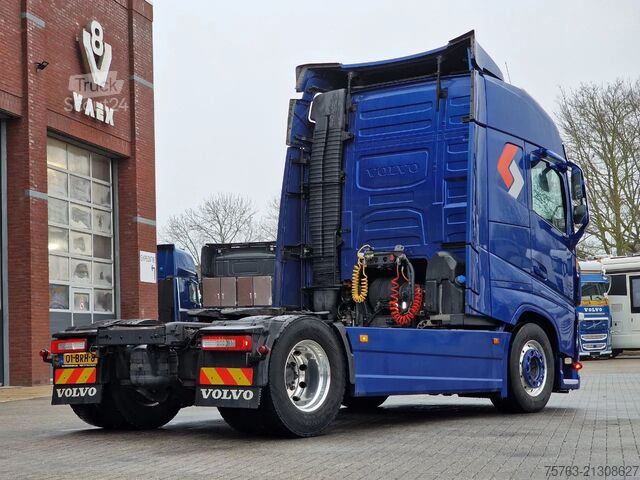 Standaard-SZM Volvo FH 13.500 Globetrotter 4x2 - I parkcool - Full ...