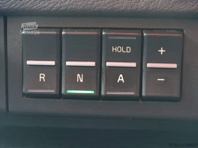 Standaard-SZM Volvo FH 13.500 Globetrotter 4x2 - I parkcool - Full ...