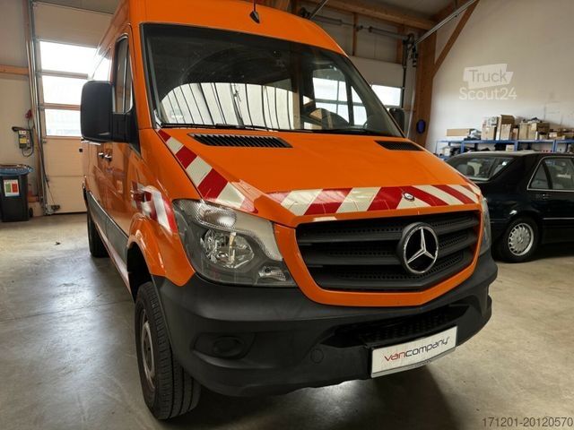 Kastenwagen hoch MERCEDES-BENZ Sprinter 316 CDI 4x4 Allrad 5-Sitzer