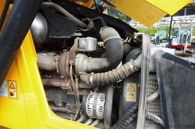 Buldoexcavator JCB 3CX Klima