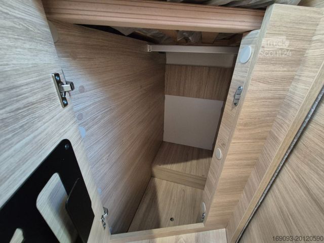 Teilintegriertes Wohnmobil CHAUSSON 797 Titanium Line *MJ26*Arctic*Hubbett*ACC*Navi