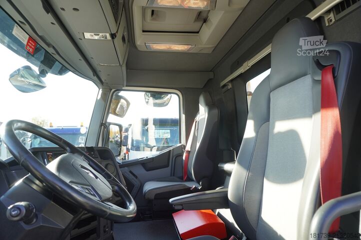 Wywrotka z HDS Renault C380 E6 6×4 / HDS Fassi F135 2700 MTH /