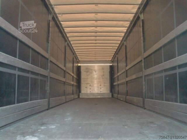 Naczepa otwarta z plandeką Schmitz Cargobull SCS 24/L Liftachse