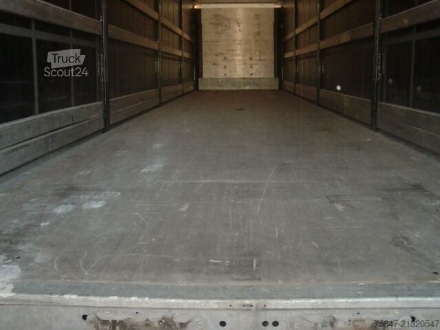 Naczepa otwarta z plandeką Schmitz Cargobull SCS 24/L Liftachse