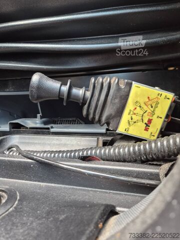 Standard SZM Renault T 480 hydr+aircon+2tank