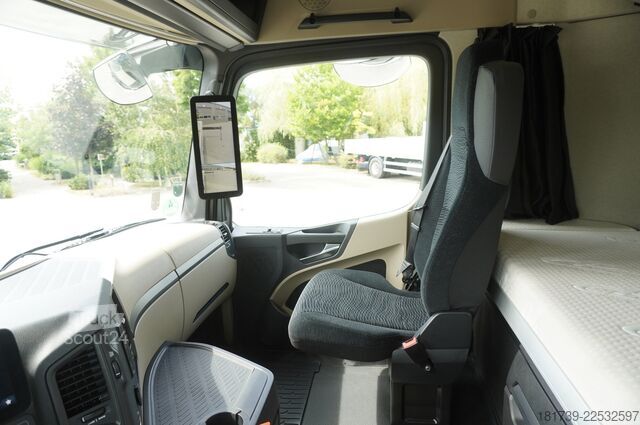 Platform met kraan Mercedes-Benz Actros 2545 MP5 / 90 tho. km / Palfinger