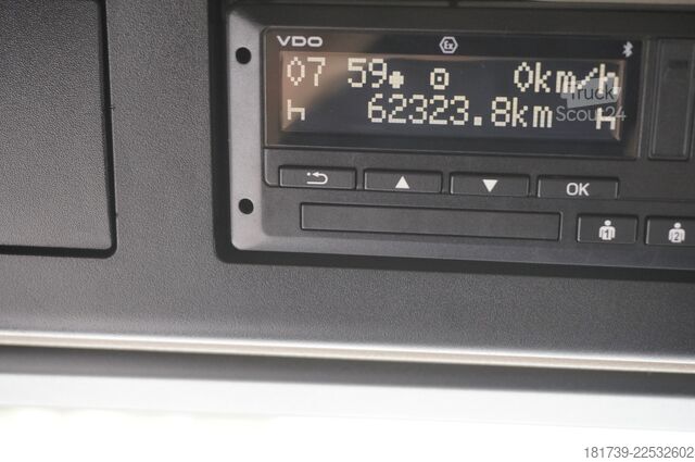 Platform met kraan Mercedes-Benz Actros 2545 MP5 / 60 tho. km / Palfinger