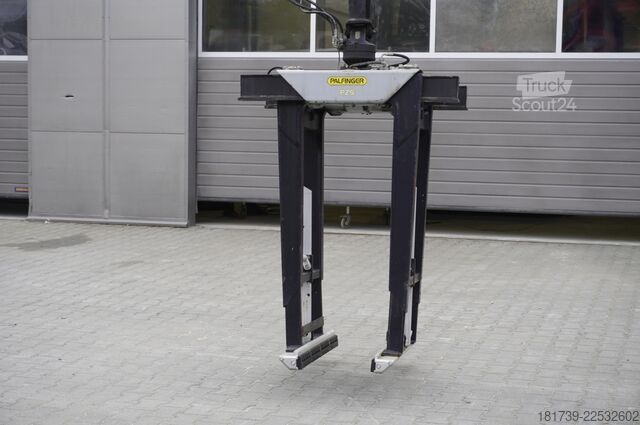 Platform met kraan Mercedes-Benz Actros 2545 MP5 / 60 tho. km / Palfinger