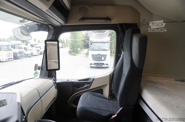 Platform met kraan Mercedes-Benz Actros 2545 MP5 / 60 tho. km / Palfinger