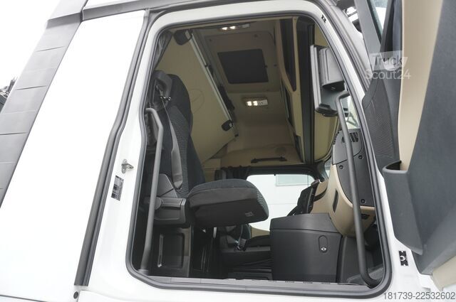 Platform met kraan Mercedes-Benz Actros 2545 MP5 / 60 tho. km / Palfinger