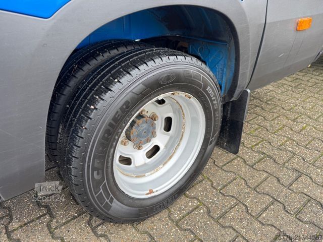 Magas tetős furgon IVECO Daily Kasten 50 C 170 Werkstattwagen SORTIMO