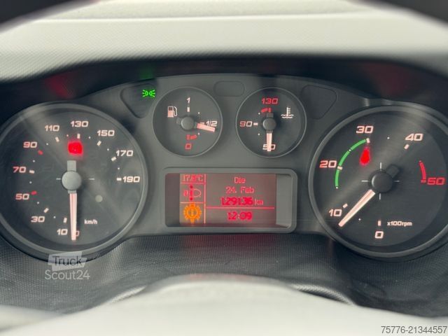 Magas tetős furgon IVECO Daily Kasten 50 C 170 Werkstattwagen SORTIMO