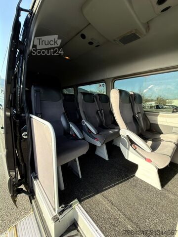 Minibús Mercedes-Benz Sprinter 516