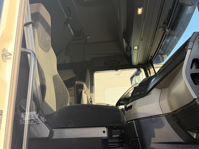 Tilavuusyksikköveturi MAN TGX 18.480 LL Mega, Lowdeck, Retarder, Hub.-Kup.