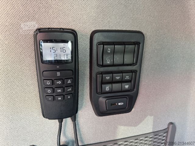 Standardní tahač SCANIA R500 4x2 Retarder, BL, Spoiler, 2x Bett, TOP