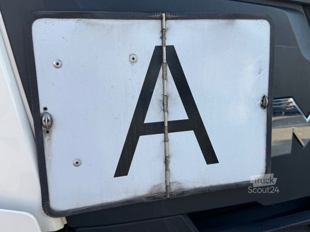 Standard nyergesvontató MAN TGS 18.470 BL 4x2 Intarder, Hydraulik, TOP