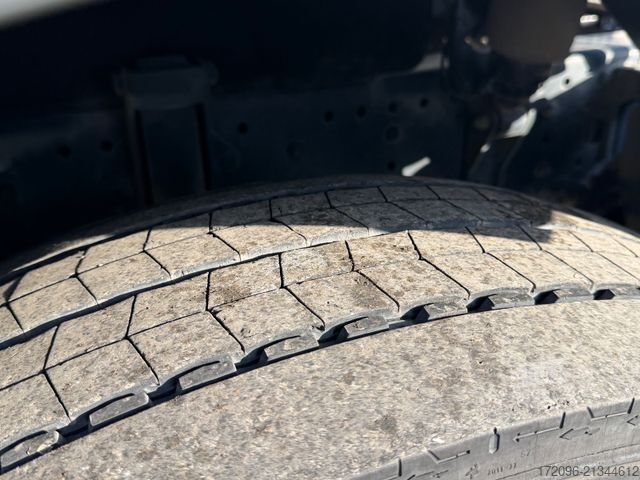 Standard nyergesvontató MAN TGS 18.470 BL 4x2 Intarder, Hydraulik, TOP