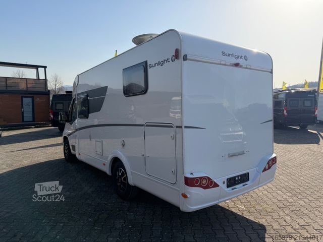 Yarı entegre karavan SUNLIGHT V66