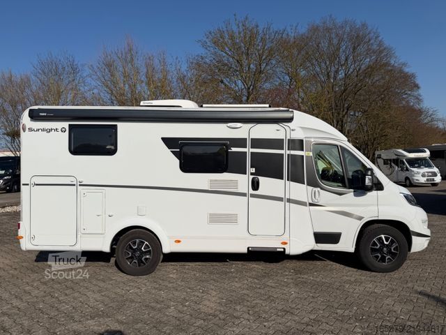 Yarı entegre karavan SUNLIGHT V66