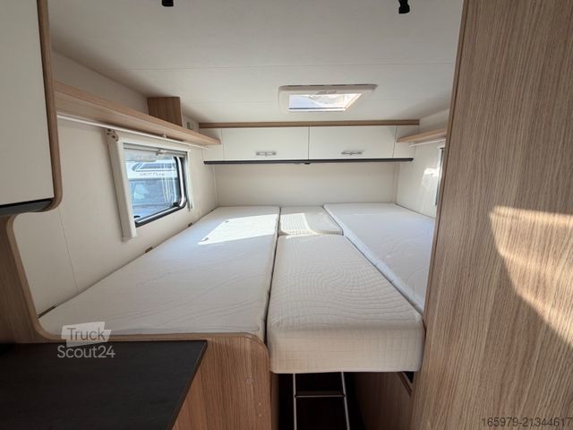 Yarı entegre karavan SUNLIGHT V66