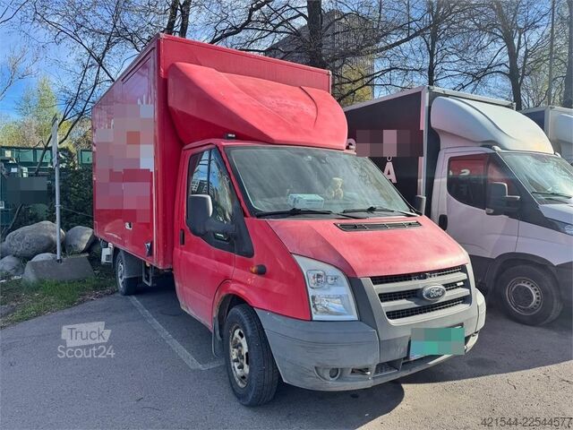 Hochdachkombi Ford Transit 8-pallet box truck – repair object