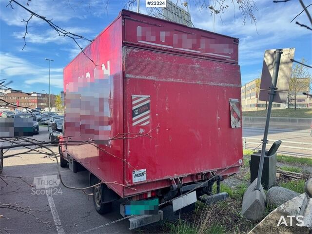 Hochdachkombi Ford Transit 8-pallet box truck – repair object