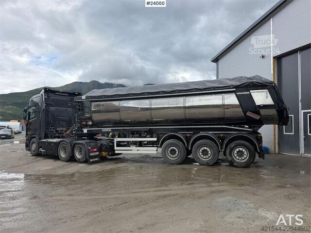 Kipper Carnehl tip semi with new chapel