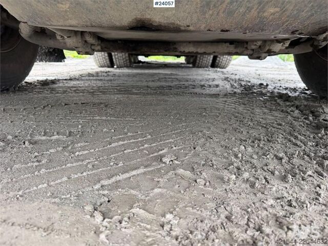 Damperli kamyon Volvo FH16 8x4 Tipper Truck with Asphalt Body and Stone