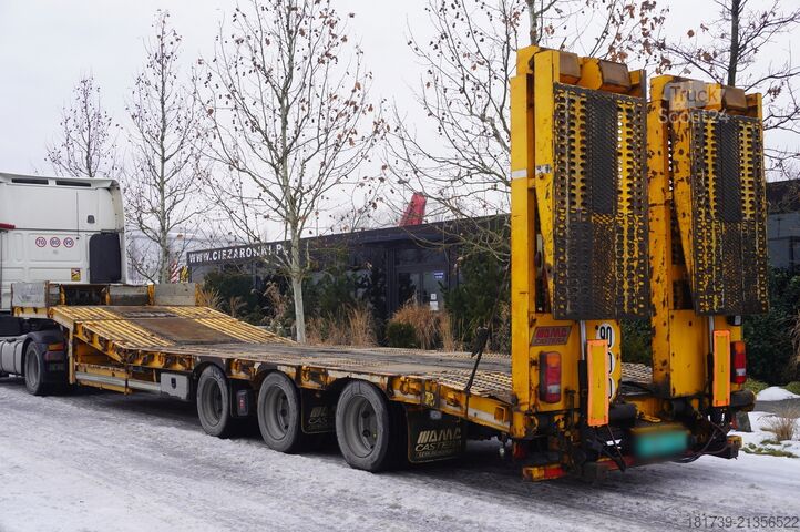 Niskopodna platforma AMC CASTERA S/R 38T semi-trailer / steering