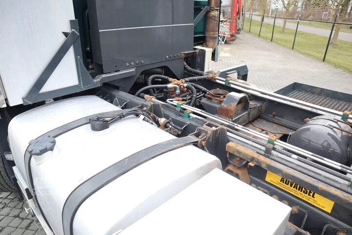 Savivartis DAF XF 105.460 | 6X4 | MANUAL | RETARDER | BIG AXLE...