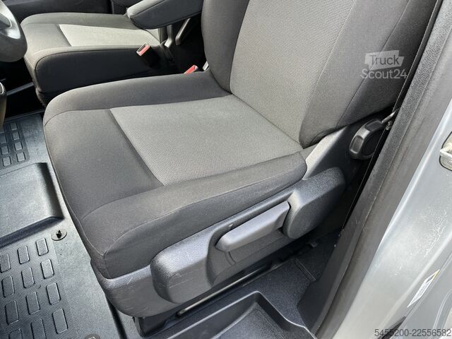 Пасажирський автобус Citroën Jumpy SpaceTourer 8-persoons 1.6 BlueHDi 115 Ma...