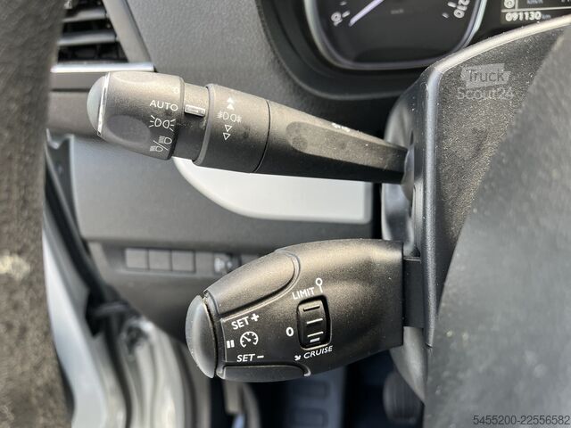 Пасажирський автобус Citroën Jumpy SpaceTourer 8-persoons 1.6 BlueHDi 115 Ma...