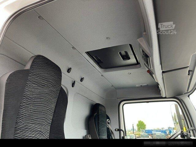 Camion refrigerato MERCEDES-BENZ 1224 L Kühlkoffer* TK T800R*Klima*LBW1,5 t*6,20m