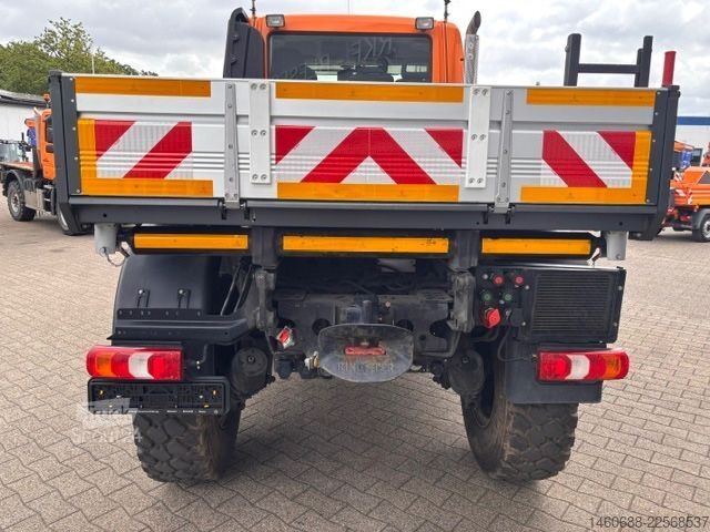 Nákladné vozidlo na špeciálne účely UNIMOG Unimog U427