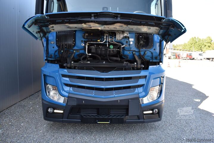 Камион платформа с брезент MERCEDES-BENZ Actros 1843 4x2 E6 AHK Retarder Fahrschulpedale
